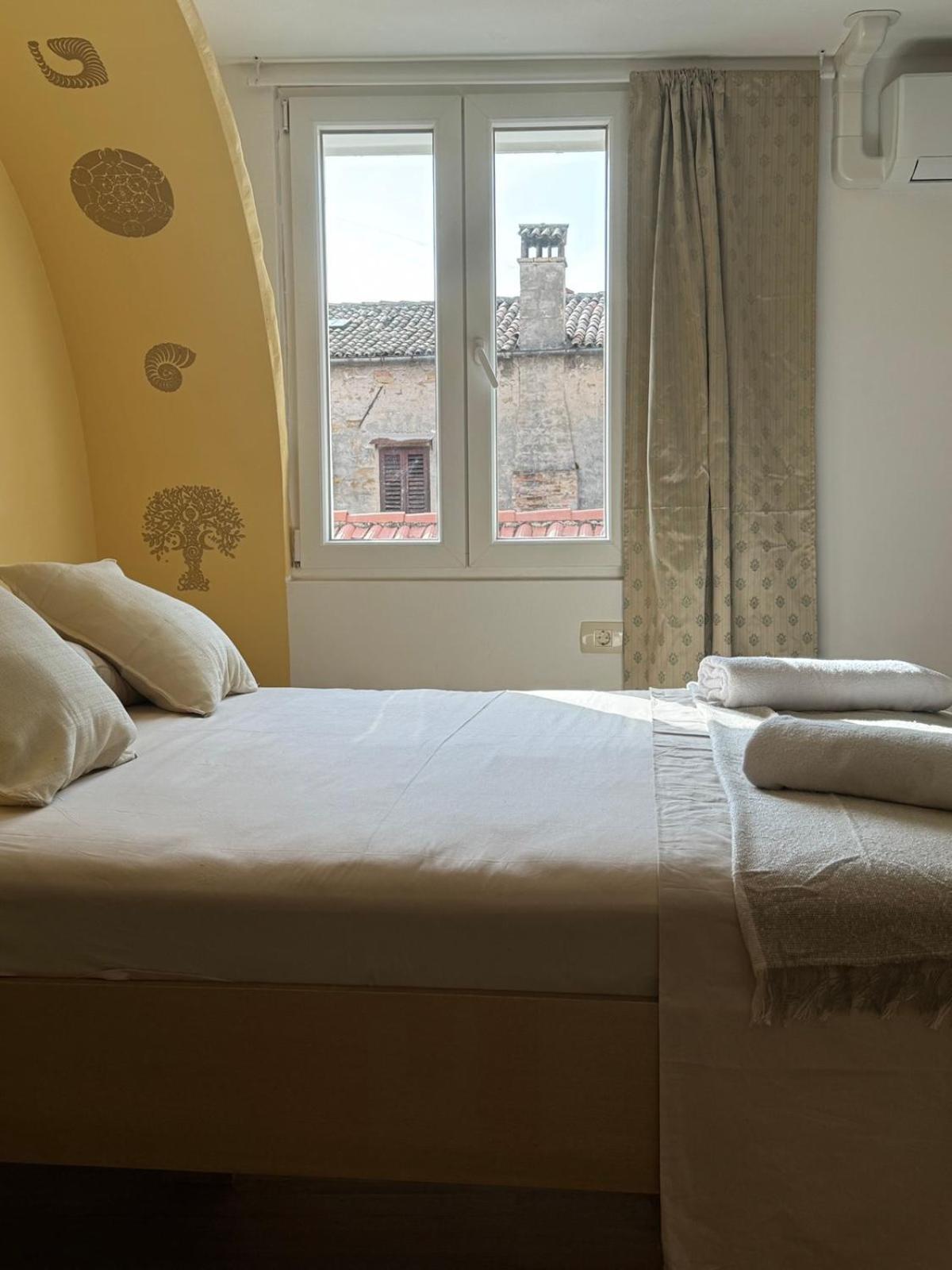Plutus Apartments And Rooms With Free Parking Koper Eksteriør bilde
