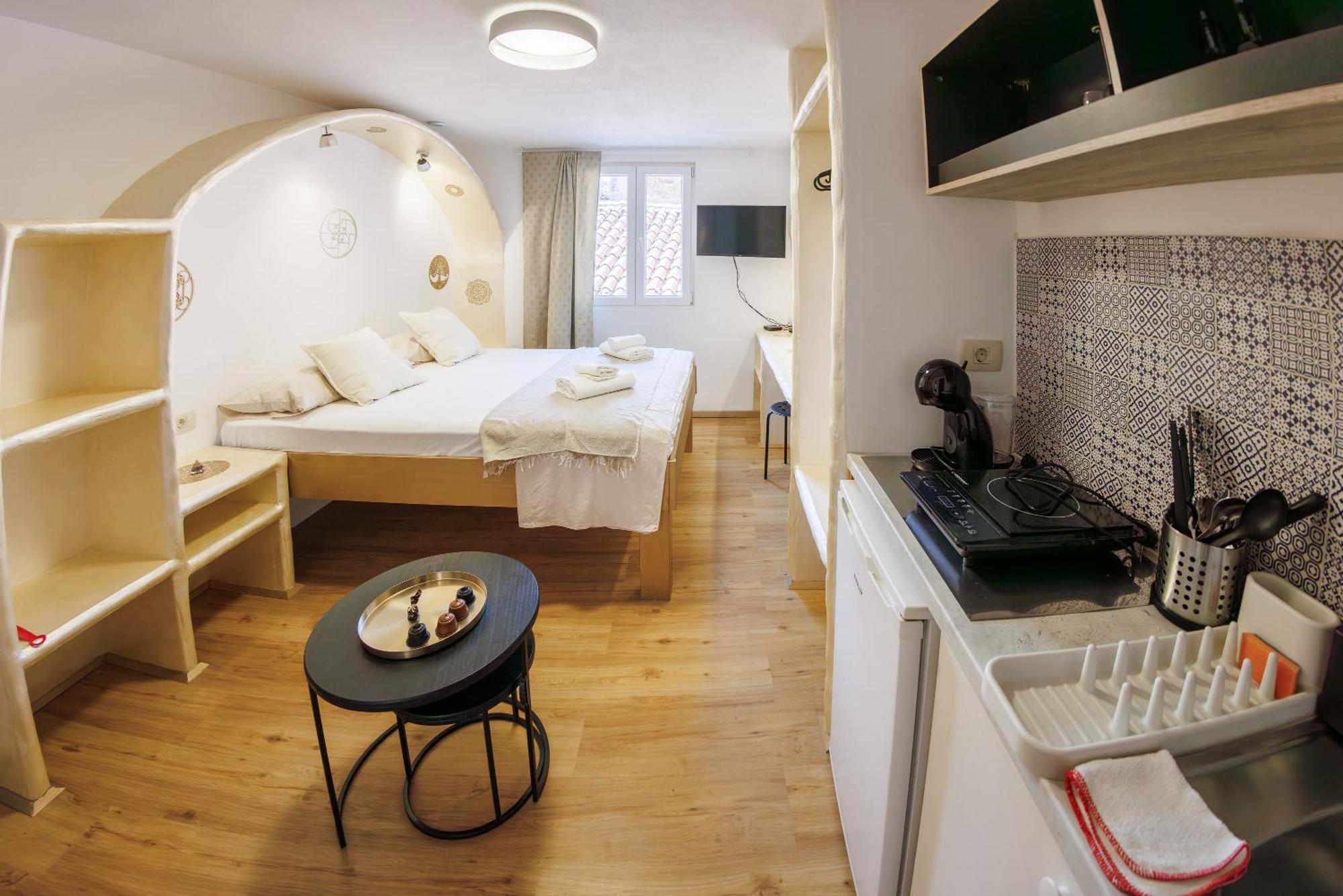 Plutus Apartments And Rooms With Free Parking Koper Eksteriør bilde